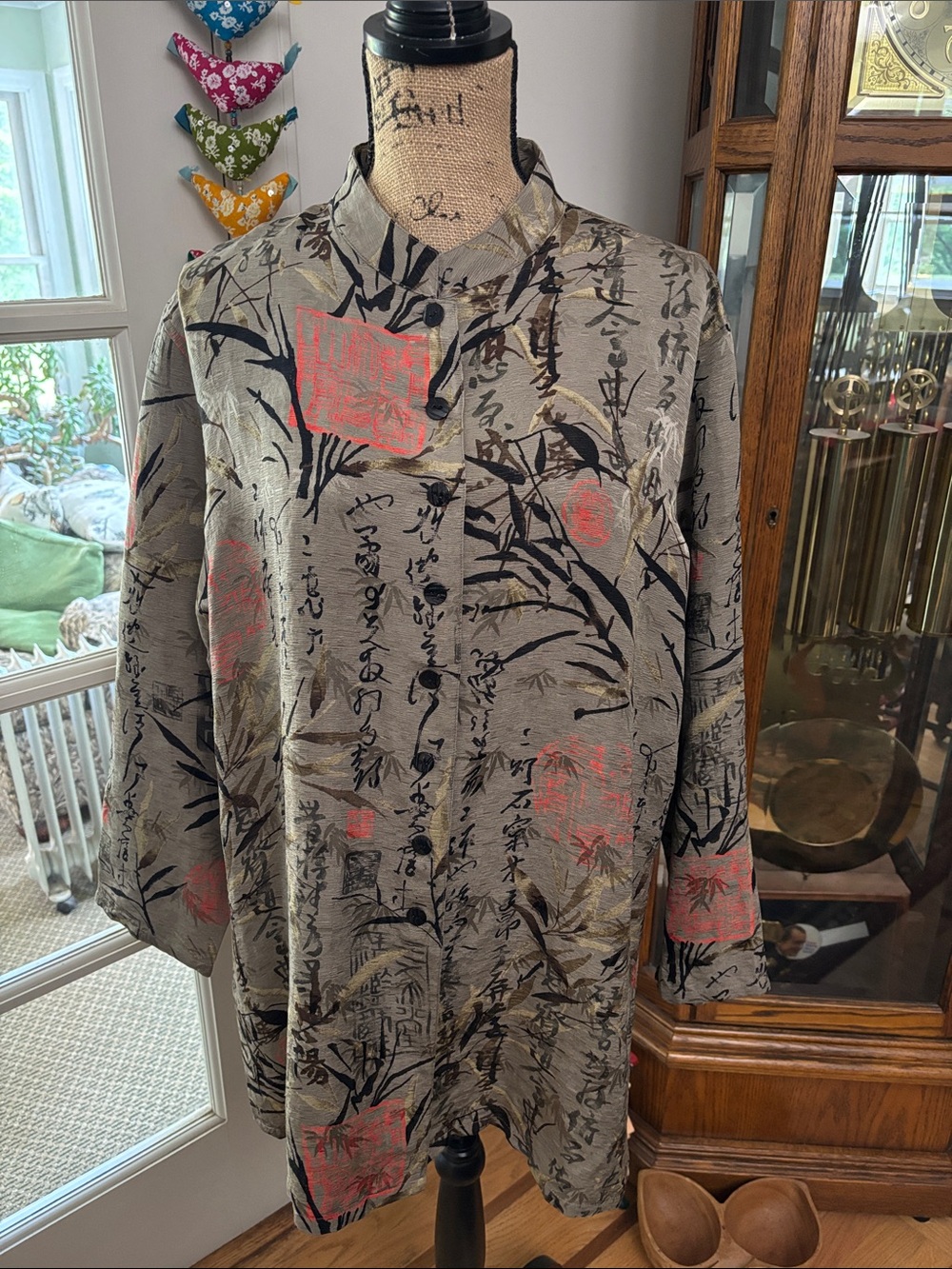 Women’s Gray Asian-Inspired Button Shirt with Black Script and Coral Accents
